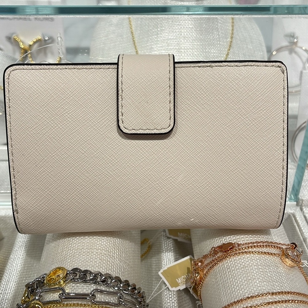 Michael Kors Jet Set Medium Floral Embellished Signature Logo Bi-Fold Wallet NWT - Picture 12 of 16